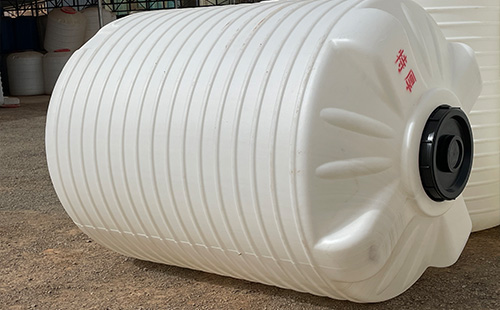 助力环保新里程，万科华洁积石山塑料桶在各行各业中的应用