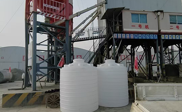 积石山立式运输桶交付案例｜全新PE材质 · 多行业适配 · 批量稳定供应