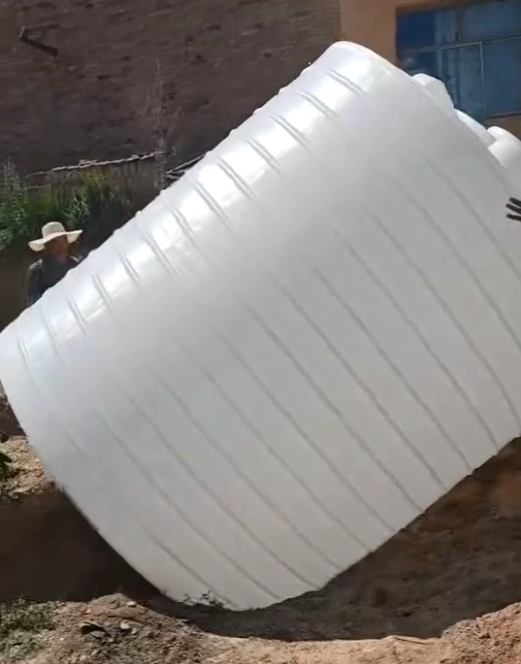 PE积石山塑料大桶批量交付案例：满足多行业储运需求的可靠容器方案